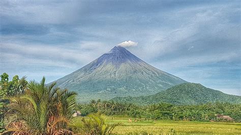  Mayon Volcano Hiking: An Epic Adventure for Breathtaking Views and Volcanic Wonder